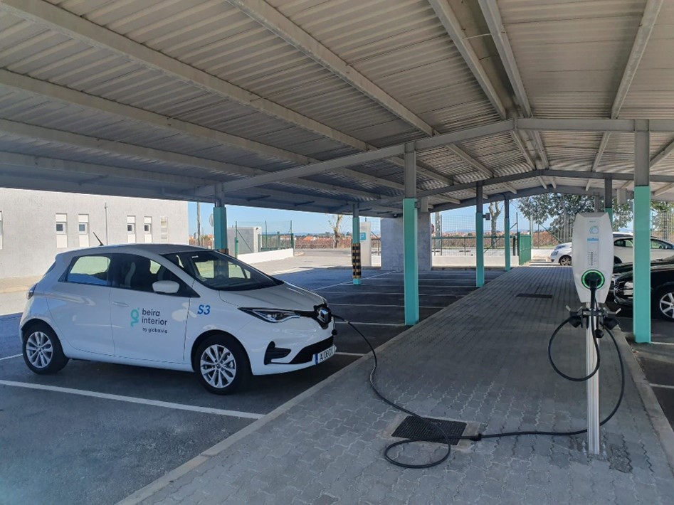 Uno de los cargadores eléctricos instalados en Beira Interior